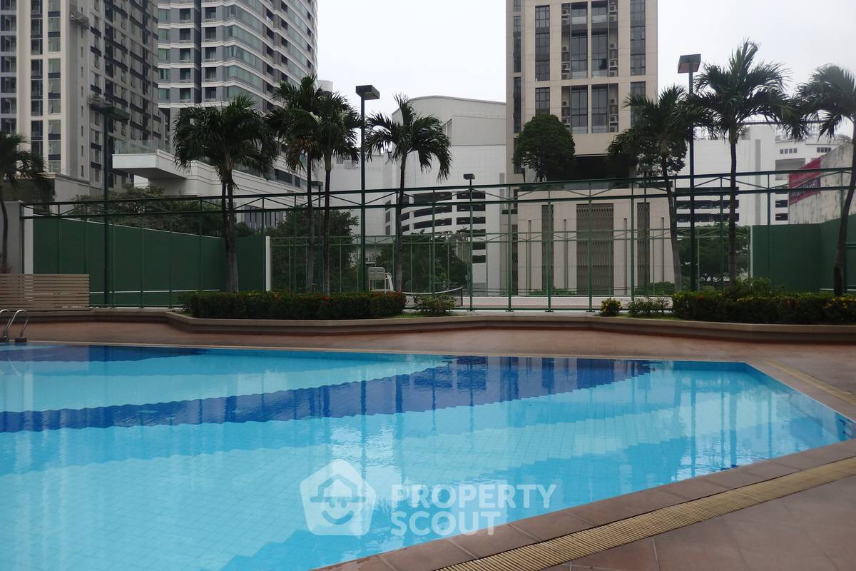 picture 2-BR 135 Sqm High-Floor At Baan Suanpetch, 200m to BTS Phrom Phong (ID 884172) - 11/15
