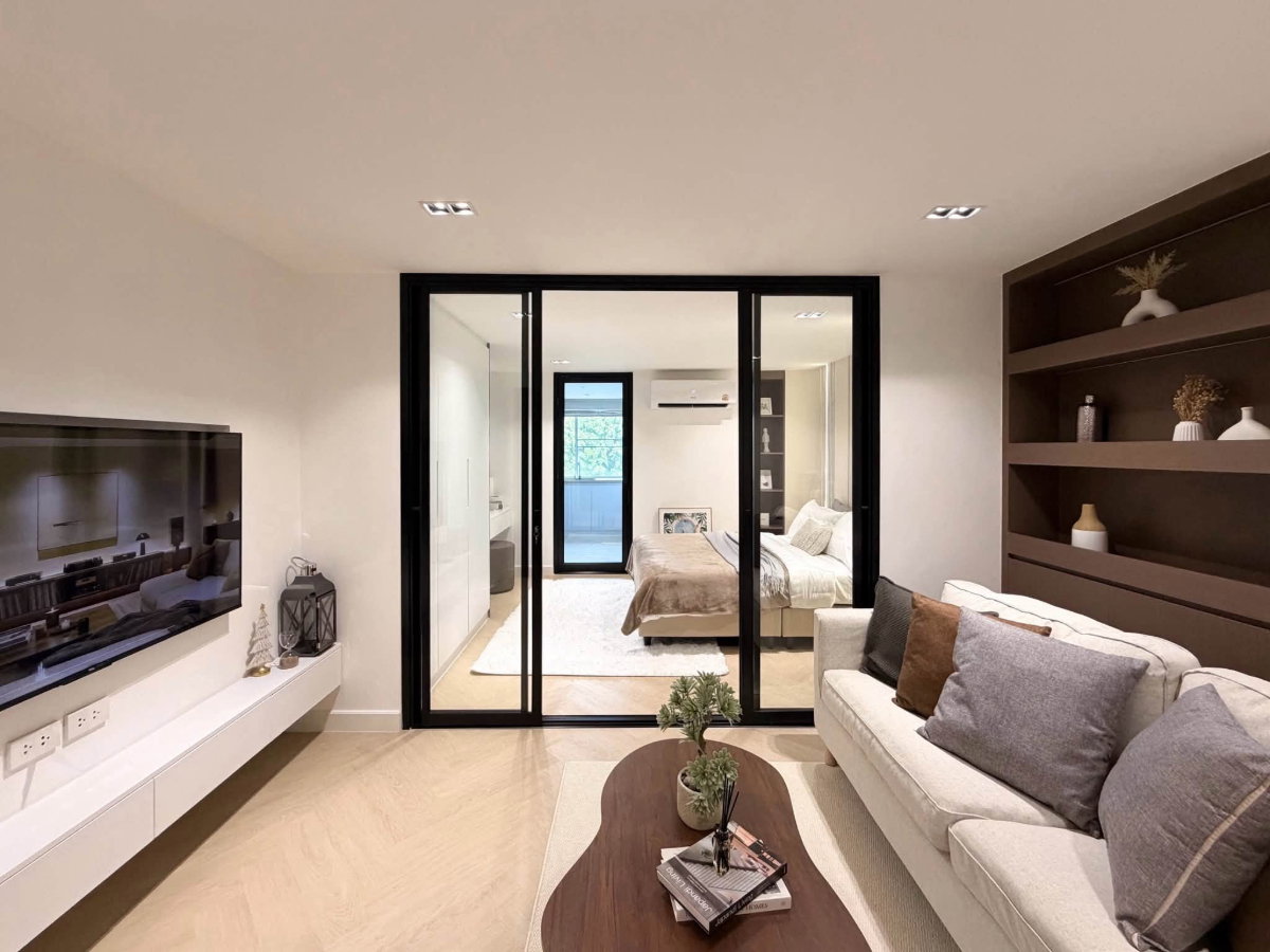 picture 1-Bedroom Condo for Rent Near One Nimman & MAYA, Chiang Mai - 2/11