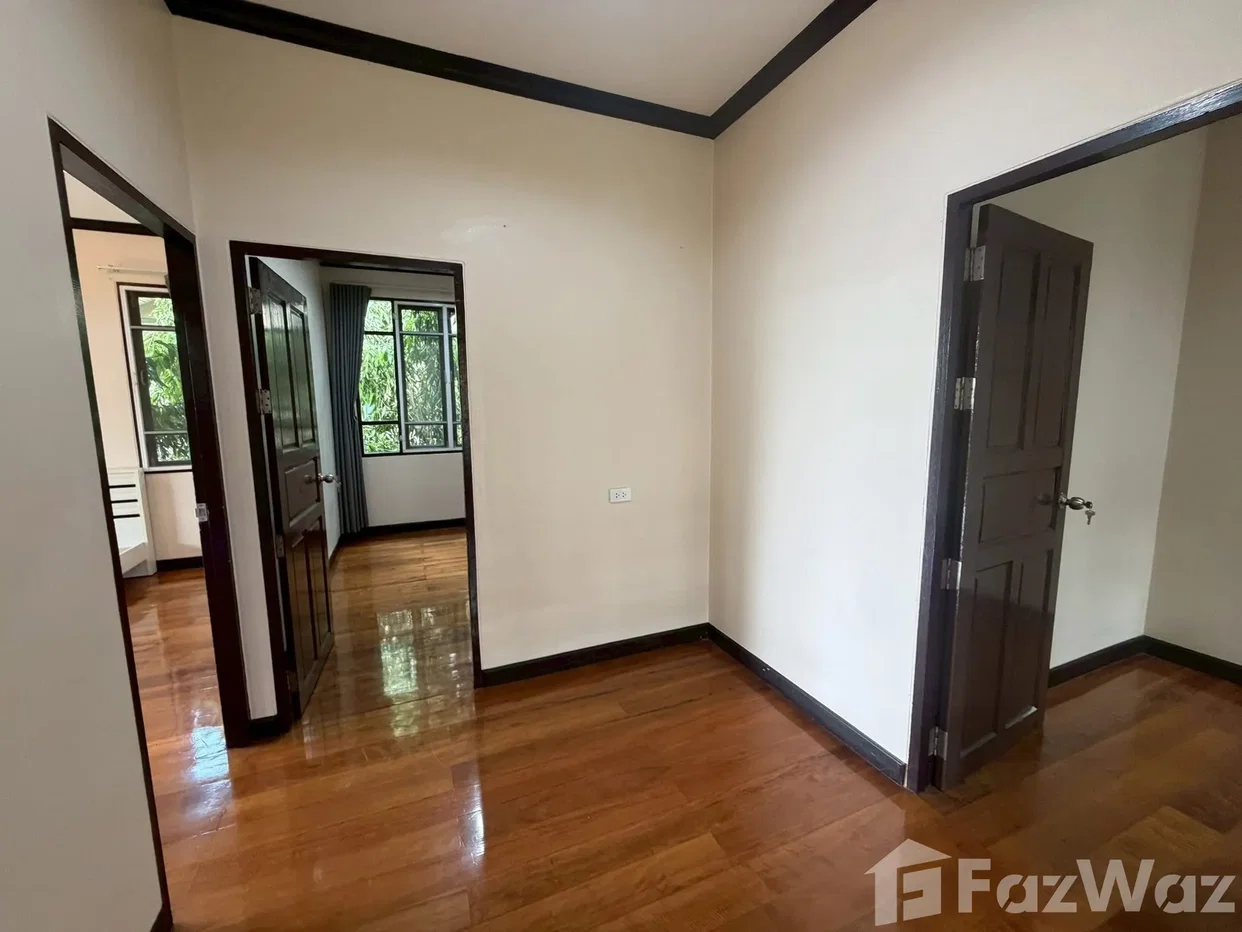 รูป บ้านเดี่ยวให้เช่า 3 ห้องนอน ใน คลองตันเหนือ, กรุงเทพมหานคร 6549159 - รูปที่ 14/15