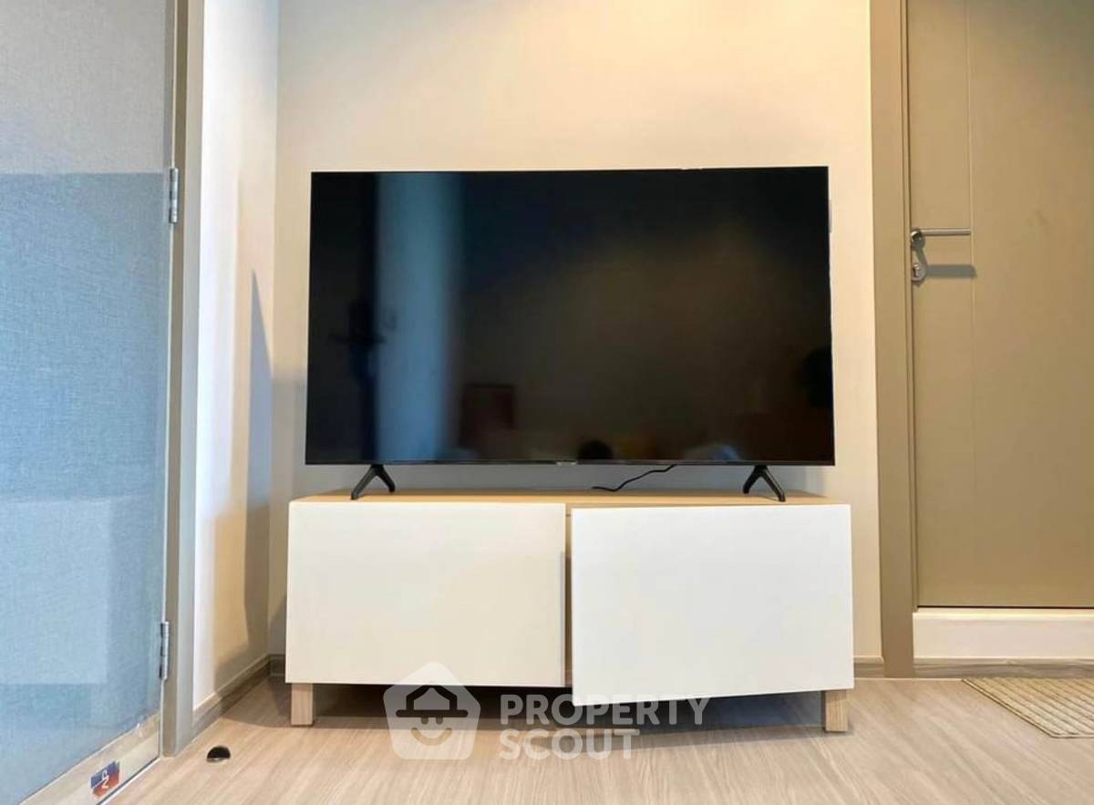 picture 1-BR 32 Sqm, 18th-Floor Condo At Life Asoke - Rama 9, MRT Phra Ram 9 300m (ID 1411200) - 5/6