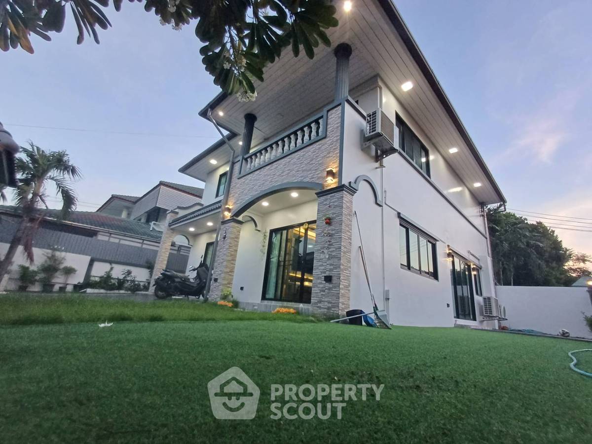 รูป บ้าน 4 ห้องนอน ให้เช่า ที่พักได้เลี้ยงสัตว์ โครงการ ธันทอง ดอกไม้ พรเวศ (ID 1338264) - รูปที่ 1/27