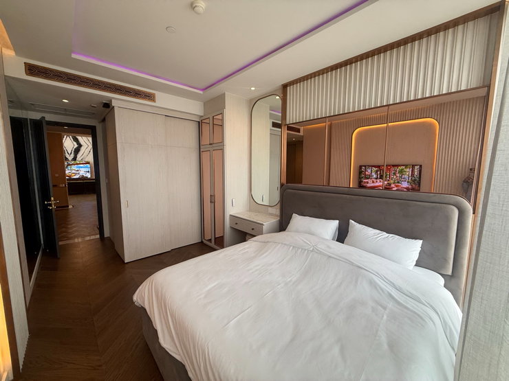 picture For Rent/sale 📍The Esse at Singha Complex 🛀3 bed duplex penthouse 4 bath📞0639399665     - 10/10