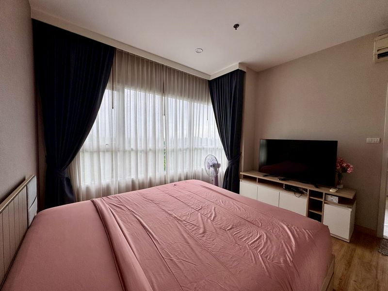 picture Luxury condo for rent at The Sea Sriracha, a beachfront resort-style project. - 8/17