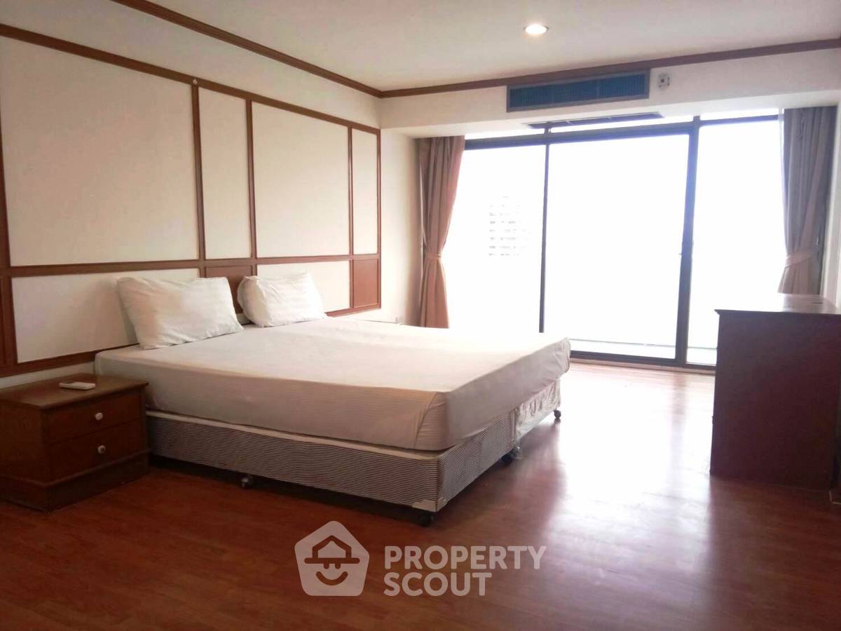 picture 2-BR 133 Sqm, 25th-Floor At The Waterford Park Sukhumvit 53, BTS Thong Lor (ID 514520) - 7/12