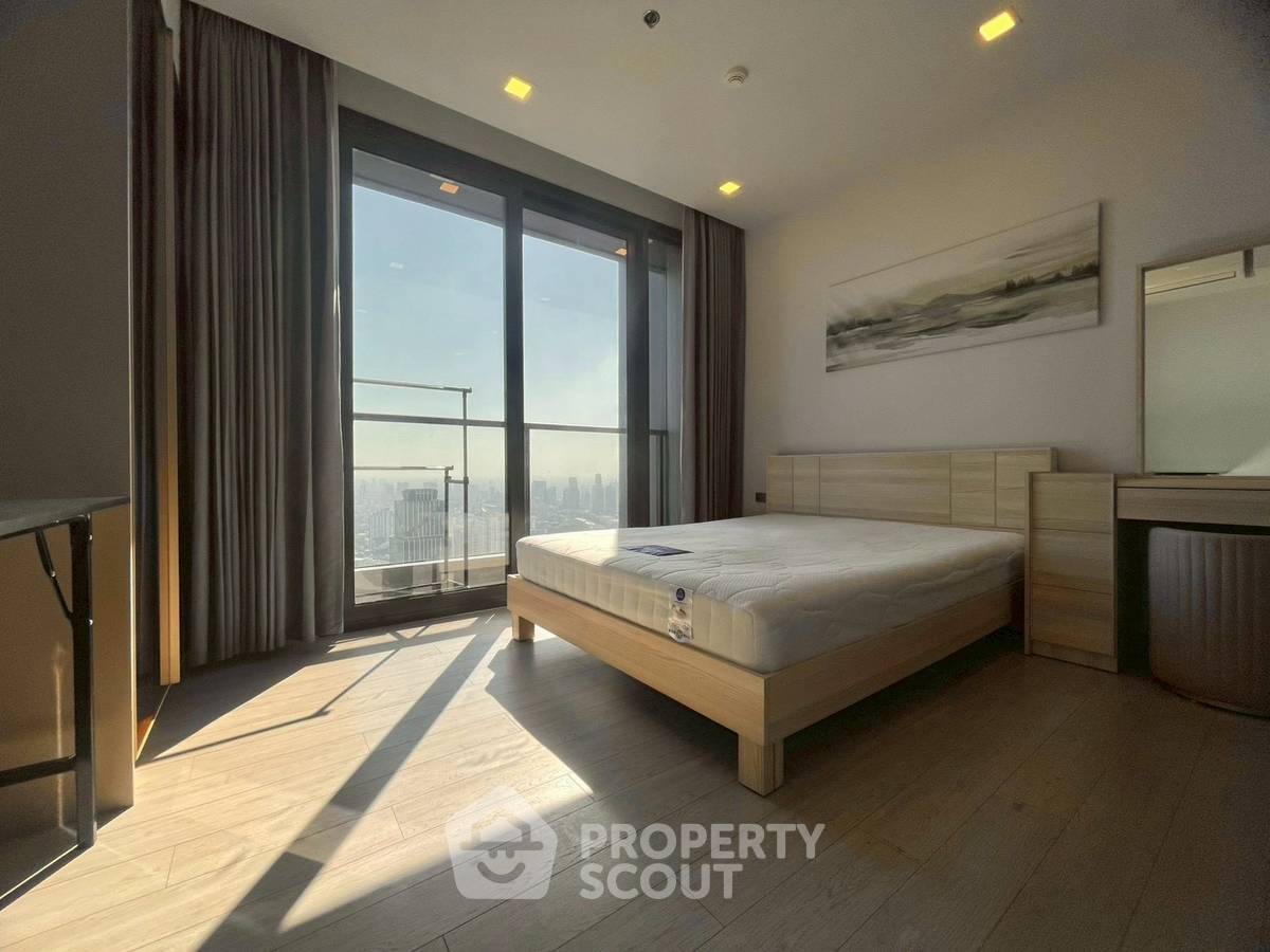 picture 1-BR Condo One 9 Five Asoke – Rama 9, High-Floor 55th, 300m to MRT (ID 3061679) - 2/8