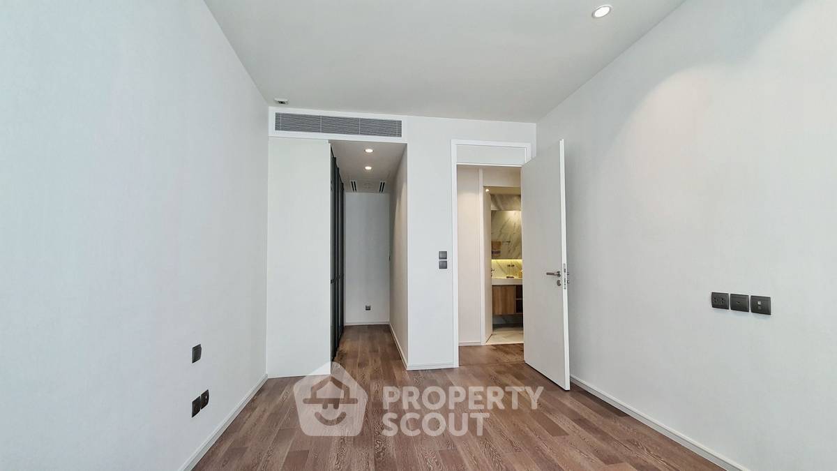 picture High-Floor 2-BR 87 Sqm At Muniq Sukhumvit 23 Near MRT Sukhumvit (100m) (ID 3060203) - 5/6
