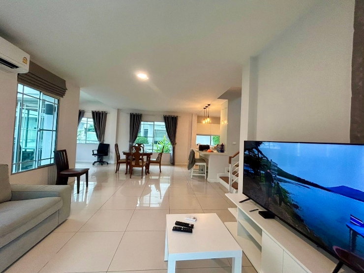 picture For Rent |
Manthana Onnut – Wongwaen 2 - 6/10
