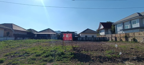 Vacant land for sale in Chiang Rai, a great location for those looking to build their dream home or invest in building a house for sale.