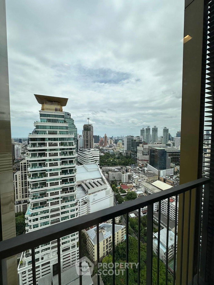รูป คอนโด 2 ห้องนอน ชั้น 35 ขนาด 60 ตร.ม. ใกล้ BTS พร้อมพงษ์ Noble State 39 (ID 3061825) - รูปที่ 9/10