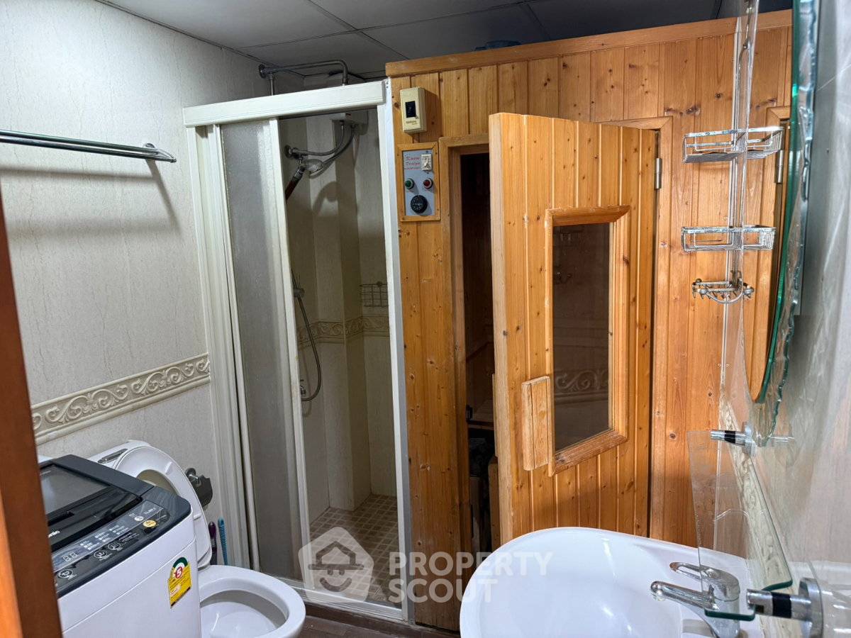 รูป คอนโด 2 ห้องนอน 80 ตร.ม. ศรีวรามา แมนชั่น 1 ใกล้ MRT สถานีไทยวัฒนธรรม 400 ม. (ID 3060620) - รูปที่ 11/13
