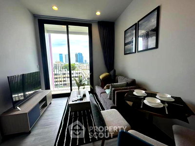 Condos for rent : 2-BR Condo At XT Ekkamai Near BTS Thong Lor (ID 3060730)