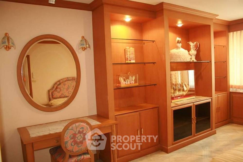 รูป คอนโดสูง 22 ชั้น 3 ห้อง 141 ตร.ม. Riverine Place ใกล้สวนย่า (ID 1647164) - รูปที่ 7/10