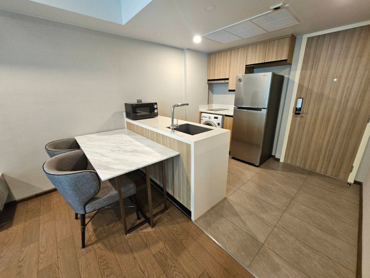 รูป เช่า 1 ห้องนอน 1 ห้องน้ำ ณ วรา เรสซิเดนซ์ | Na Vara Residence - รูปที่ 4/17