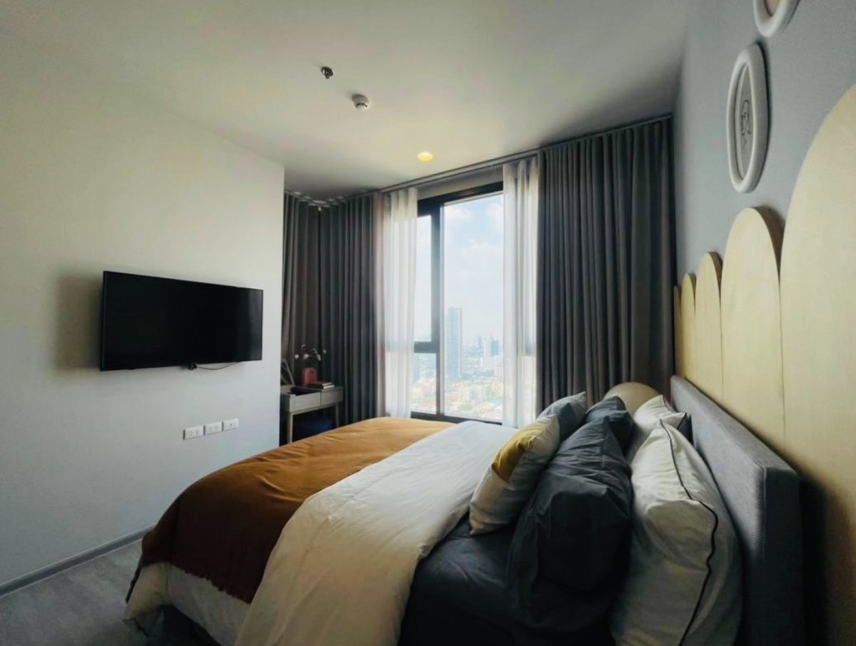 picture 2 Bedroom Condo for rent in Ekkamai. - 2/9