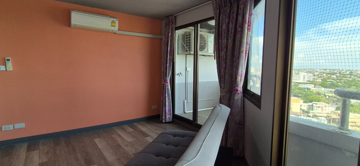 รูป ขายห้องสภาพดี ห้องใหญ่ วิวดี ราคาถูก ใกล้ ARL & MRT สายสีเหลือง สถานีหัวหมาก-ฟลอร่า วิลล์ พัฒนาการ 51 - รูปที่ 13/15