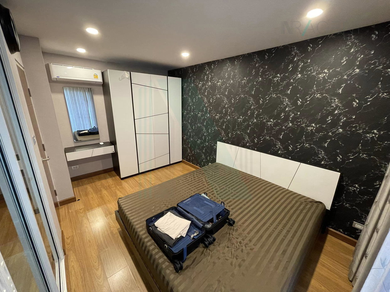 รูป ให้เช่าคอนโด ทัวร์มาลีน โกลด์ สาทร-ตากสิน อาคาร 1 ชั้น 2 1 ห้องนอน ขนาด 40.00 ตรม ใกล้ ใกล้ รถไฟฟ้า BTS - รูปที่ 4/8