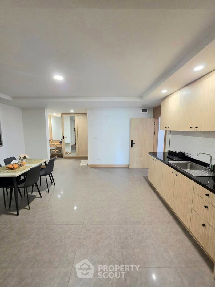 รูป คอนโดให้เช่า 1 ห้องนอน 80 ตร.ม. ที่ Executive Residence II & IV พัทยา (ID 3061603) - รูปที่ 7/7
