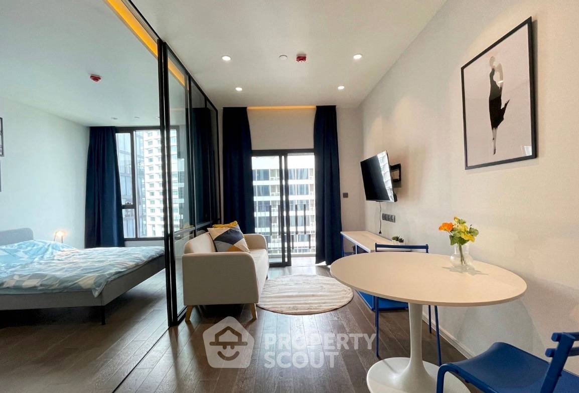 picture 1-BR Condo At Muniq Sukhumvit 23, 15th-Floor, 100m To MRT Sukhumvit (ID 3060194) - 3/5