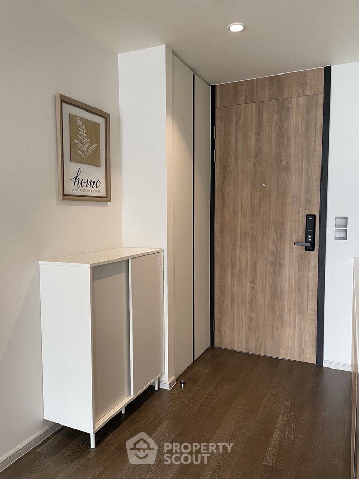 picture High-Floor 1-BR 43 Sqm At Muniq Sukhumvit 23, MRT Sukhumvit 100m (ID 3060084) - 2/18