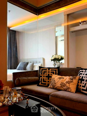Condos for sale : 1-BR 43 Sqm Condo For Sale, H Sukhumvit 43, Near BTS Phrom Phong (ID 3060518)