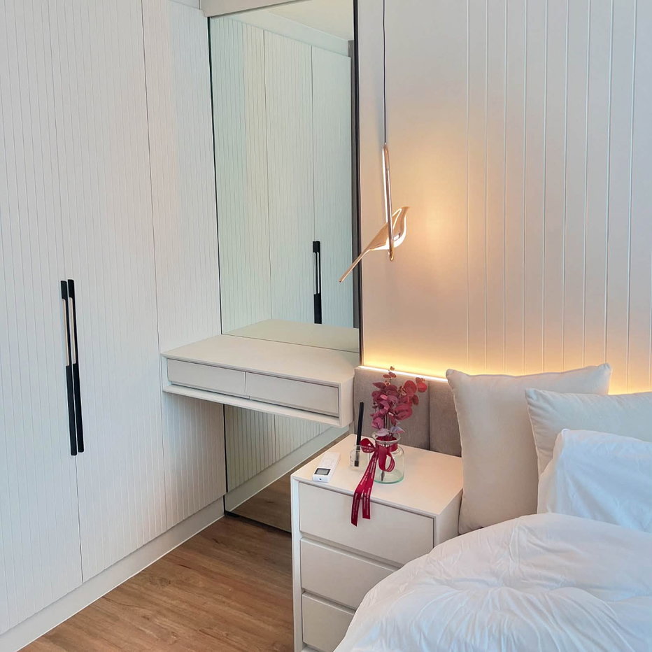 picture MRT Sutthisan 700 m. Condo The Kris Ratchada 17 ( Rental ) Price 26,500 Baht - 4/16