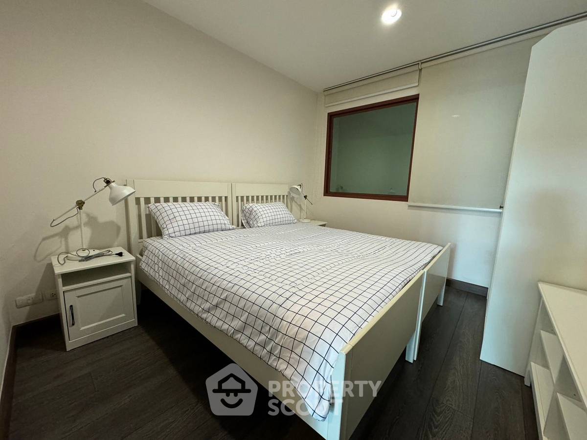 picture 3-BR 192 Sqm Condo At The Crest Ruamrudee, 90m To BTS Phloen Chit (ID 3061900) - 10/10