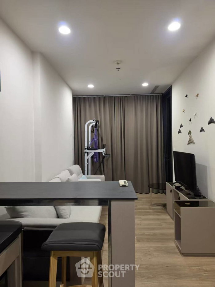 picture High-Floor 1-BR 35 Sqm at Oka Haus Sukhumvit 36,  BTS Thong Lor (ID 3060726) - 2/6