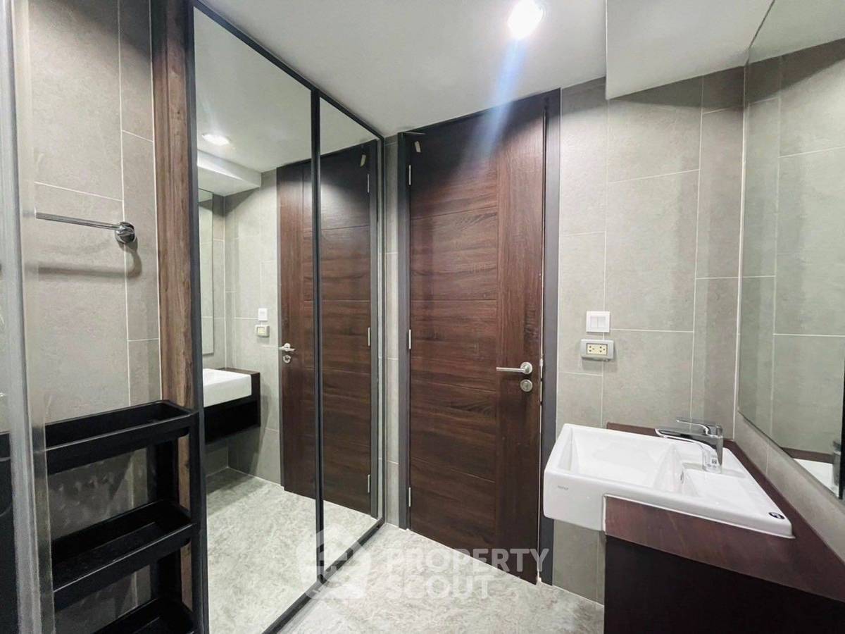 picture 1-BR Condo at C Ekkamai near ARL Ramkhamhaeng (ID 3060721) - 6/10