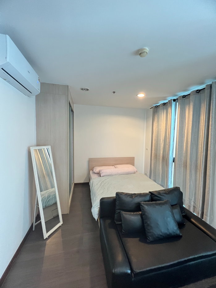 picture For Rent Ideo Ratchada-Huai kwang - 1/6