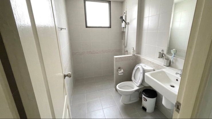 picture Corner Detached House for Sale | Owner Direct - 16/16