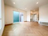 listing thumbnail image 14