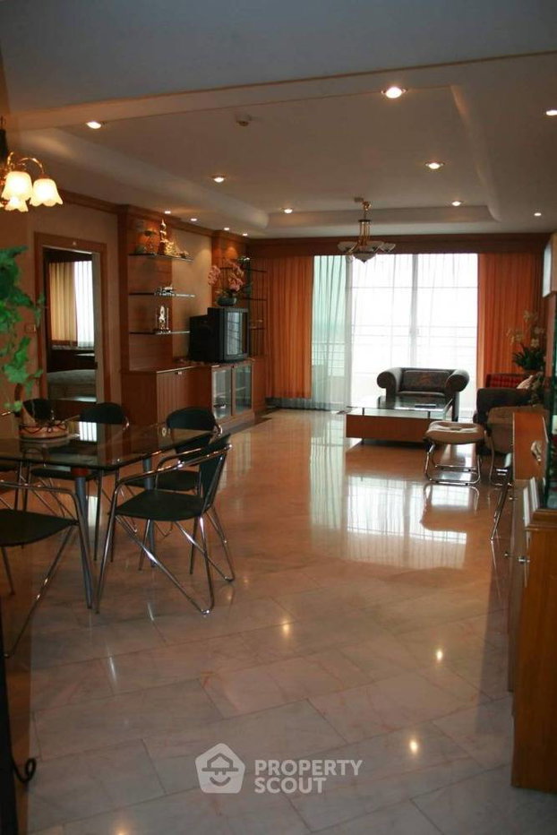 รูป คอนโดสูง 22 ชั้น 3 ห้อง 141 ตร.ม. Riverine Place ใกล้สวนย่า (ID 1647164) - รูปที่ 1/10