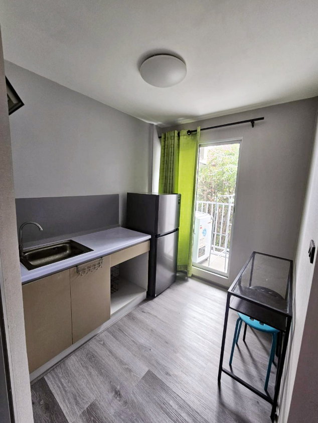 รูป ***ให้เช่า D Condo รัตนาธิเบศร์ (ห้องมุม!!! เป็นส่วนตัว + สภาพห้องใหม่!!!) *รับโปรพิเศษ* LINE : @Feelgoodhome (มี@หน้า) - รูปที่ 9/13