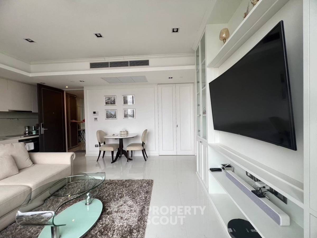 รูป คอนโด 1 ห้องนอน ชั้น 17 ขนาด 64 ตร.ม. The Bangkok Sathorn ใกล้ BTS สะพานศิริ 100 เมตร (ID 3061841) - รูปที่ 1/10