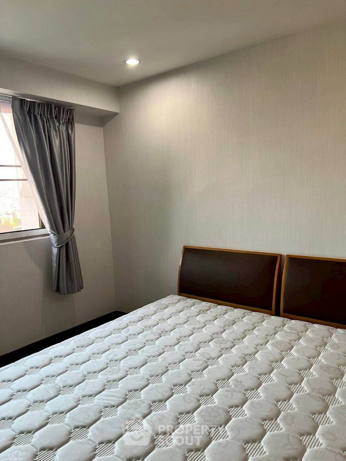 รูป คอนโด 3 ห้องนอน ชั้นสูง 21 Royal Castle Sukhumvit 165 ตร.ม. ใกล้ BTS พร้อมพงษ์ 400 ม. (ID 3061674) - รูปที่ 4/11
