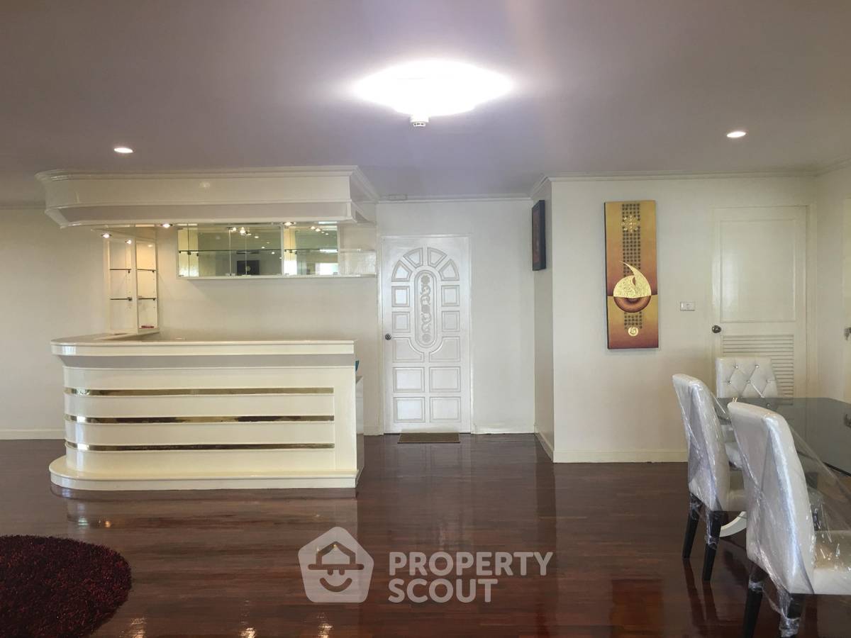 รูป คอนโด 5 ห้องนอน ขาย ที่ โอเรียนทอล ทาวเวอร์ส ใกล้ BTS เอกมัย (ID 2559763) - รูปที่ 6/33