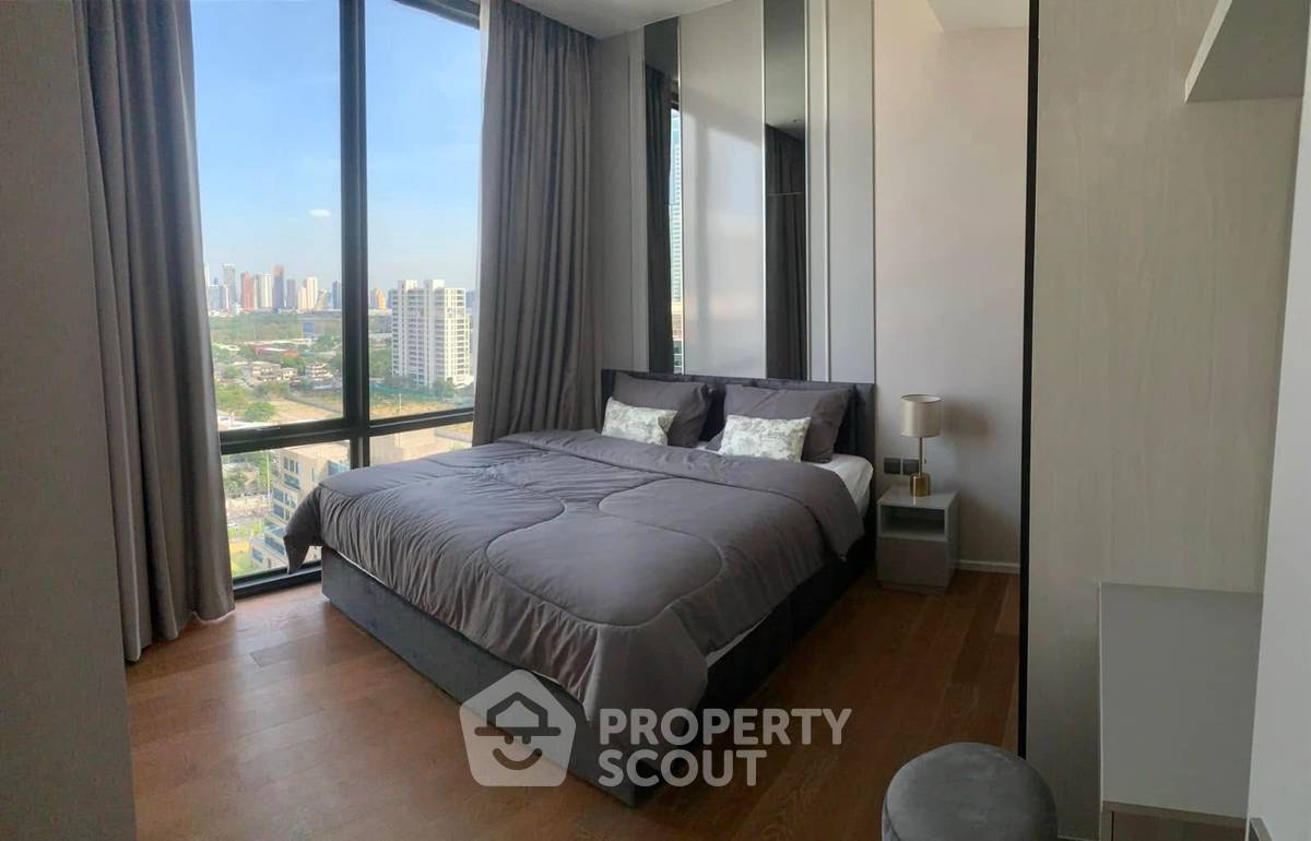 picture Well-Priced 1-BR 56 Sqm, 18th Floor, Muniq Langsuan Near BTS Ratchadamri (ID 3061904) - 3/7