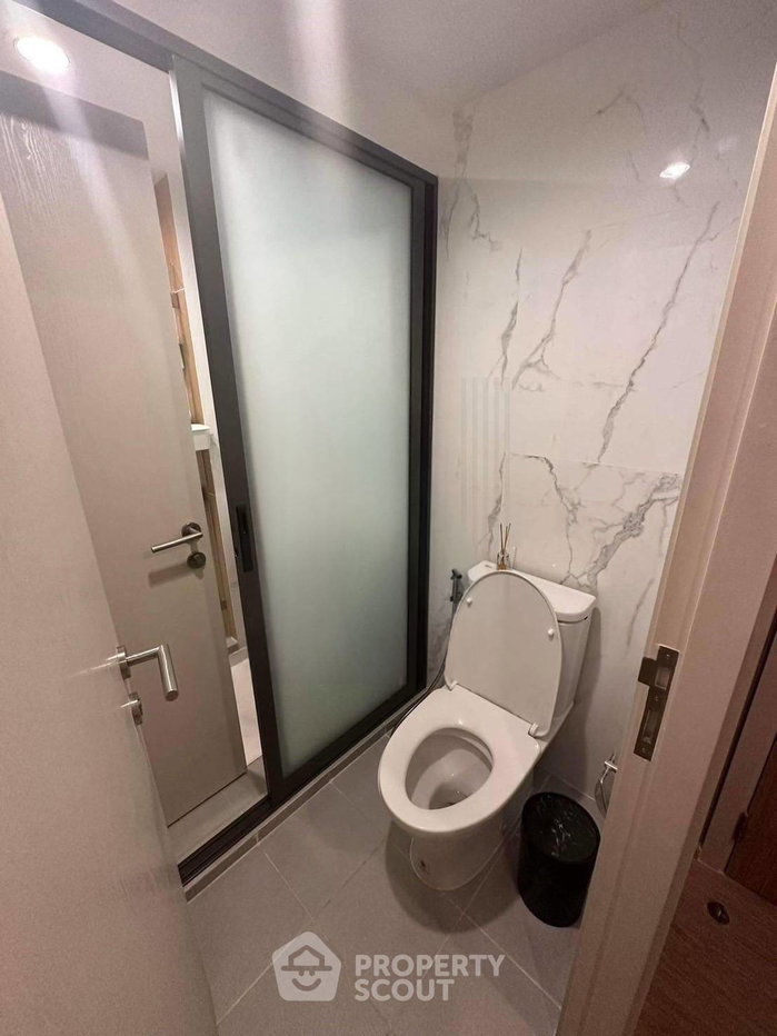 picture 1-BR Condo For Sale At The Excel Hideaway Sukhumvit 50, BTS Phra Khanong (ID 2554096) - 8/8