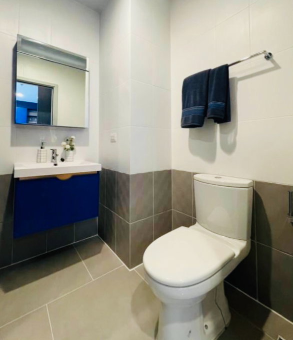 picture 2 Bedroom Condo for rent in Ekkamai. - 8/9