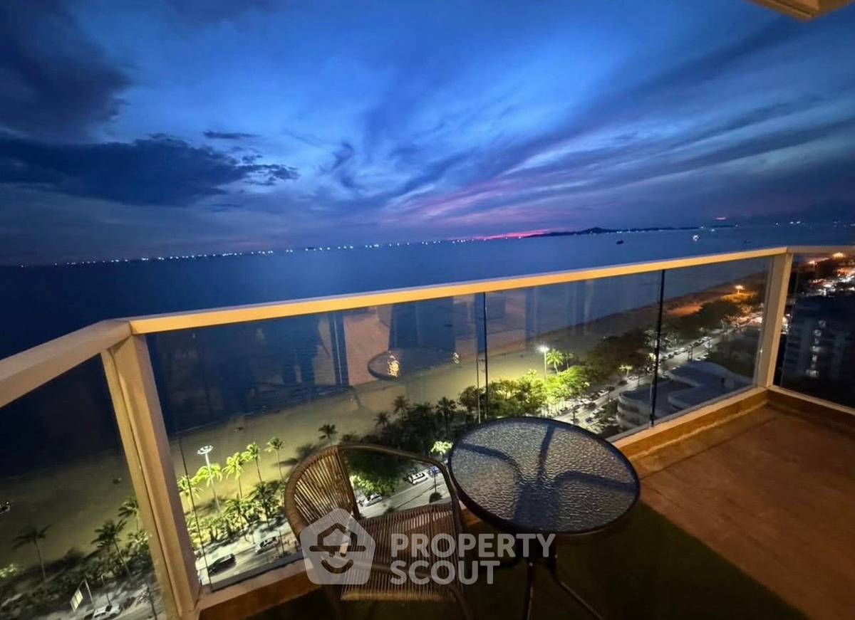 รูป คอนโด 2 ห้องนอน ชั้น 20 ที่ Cetus Beachfront ใกล้ชายหาดจอมเทียน (ID 3060709) - รูปที่ 17/18