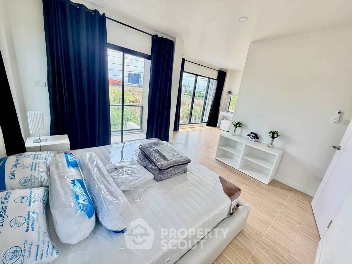 รูป บ้านเช่า 4 ห้องนอน 199 ตร.ม. บางพลีใหญ่ บางพลี สมุทรปราการ (ID 3060708) - รูปที่ 6/43