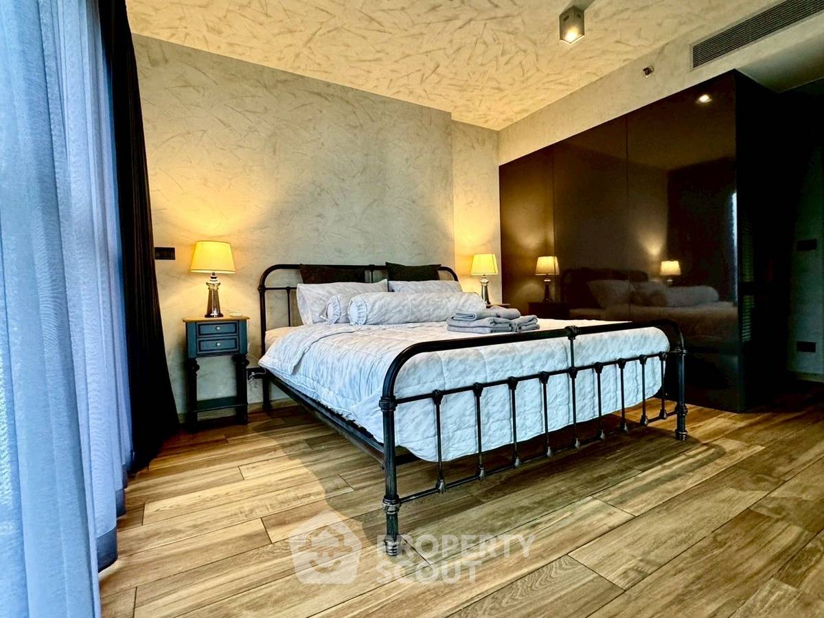 รูป ห้องมุมชั้นสูง 2 ห้องนอน 120 ตร.ม. ที่ The Lofts Asoke ใกล้ MRT เพชรบุรี 300 ม. (ID 3061915) - รูปที่ 8/9