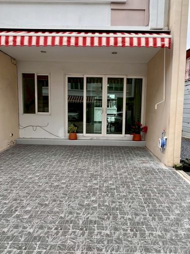ให้เช่าทาวน์โฮม 3 ห้องนอน 150 ตร.ม. 150 ตร.ว. บ้านกลางเมือง เอสเซ้นส์ พระราม 9 - ลาดพร้าว