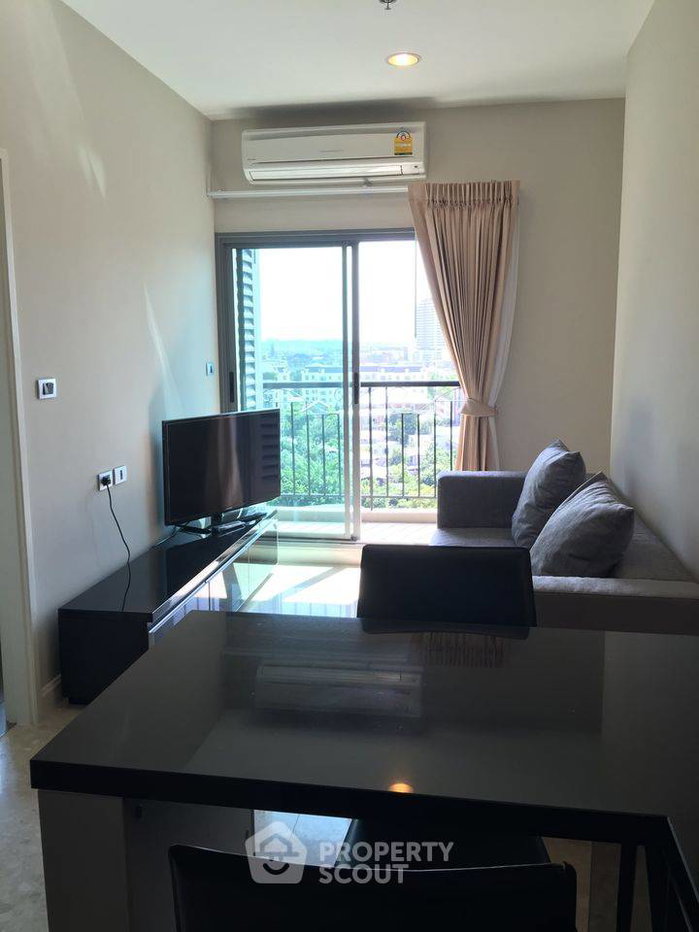 รูป คอนโด 1 ห้องนอน The Crest Sukhumvit 34 ใกล้ BTS ทองหล่อ 200 ม. (ID 491700) - รูปที่ 2/17