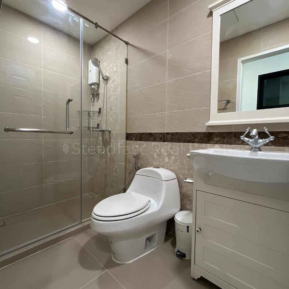picture Condo for Rent | The Crest Phaholyothin 11 Prime location on Phaholyothin Road, conveniently close to BTS Saphan Khwai. 🌟 Line : @steadfastre - 8/8
