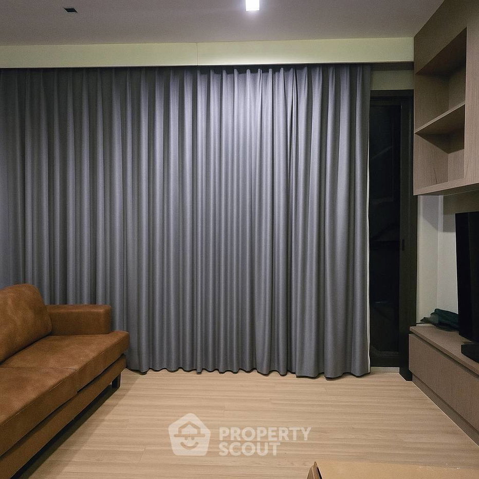 picture 28th-Floor 2-BR 65 Sqm Condo At M Jatujak, 400m To BTS Saphan Khwai (ID 2279595) - 3/11