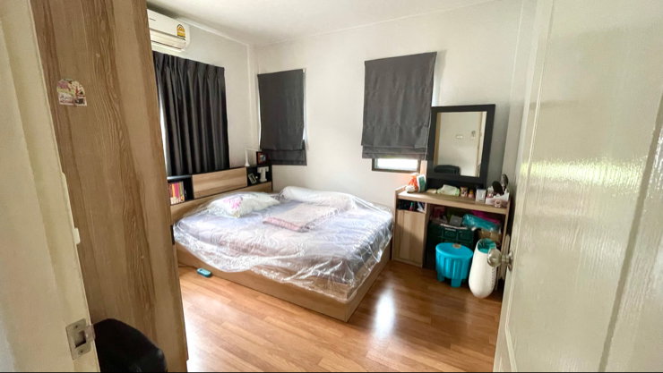 picture Corner Detached House for Sale | Owner Direct - 15/16