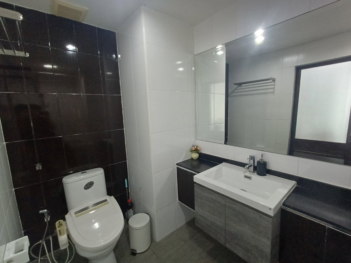 picture Ladda Condo View Sriracha 2 Bedrooms Sea View Fully Furnished Ready to Move In - 25/30
