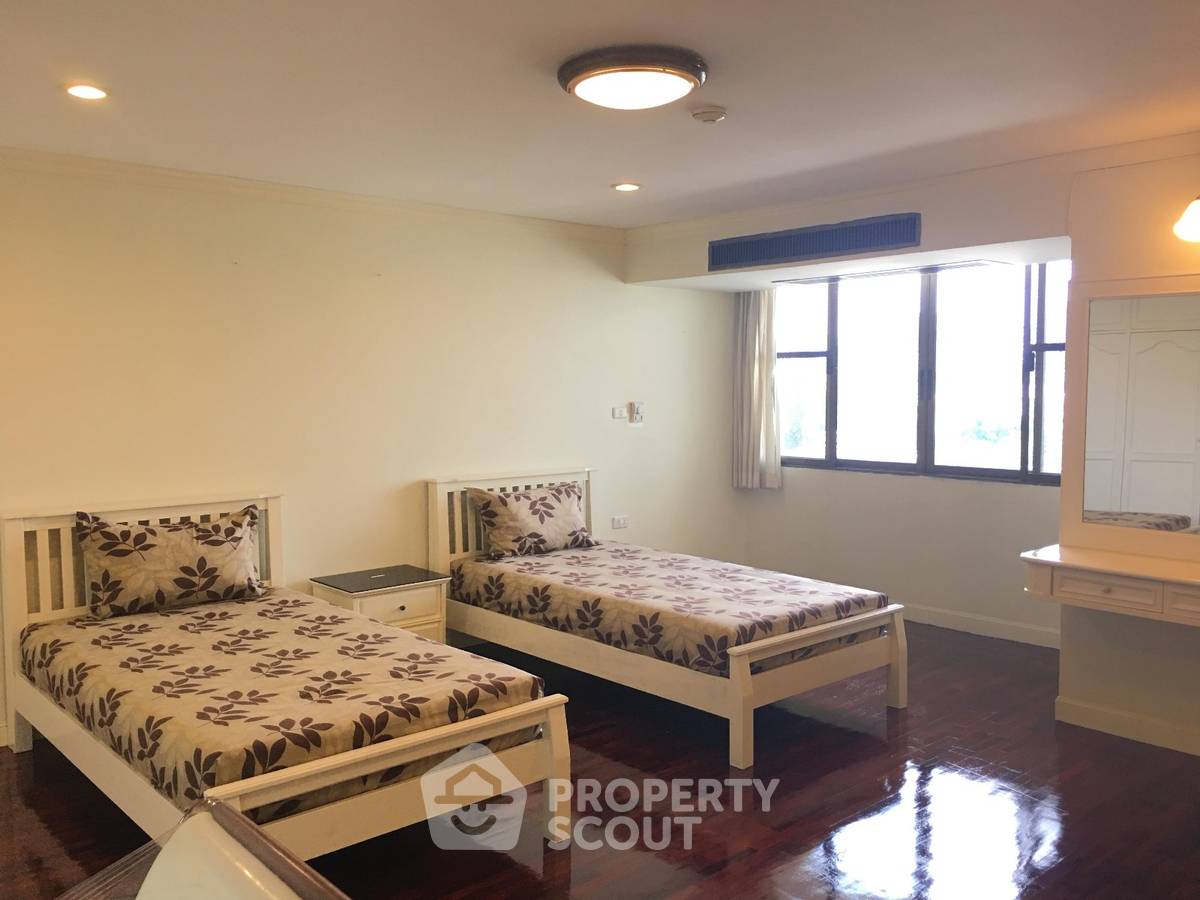 รูป คอนโด 5 ห้องนอน ขาย ที่ โอเรียนทอล ทาวเวอร์ส ใกล้ BTS เอกมัย (ID 2559763) - รูปที่ 19/33