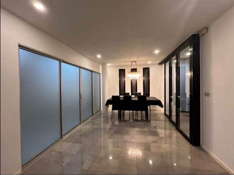picture ✨ Corner 3-Storey Home Office for Rent | Only 500 m to MRT Purple Line | Ready to Move In - 3/17